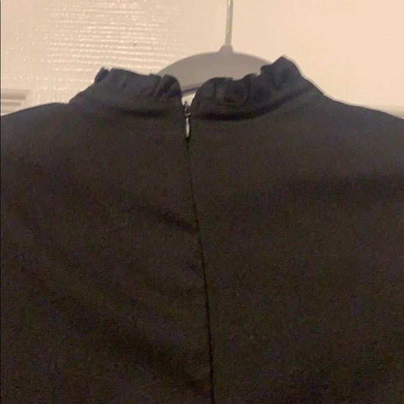 Dress - Picture 3 of 5